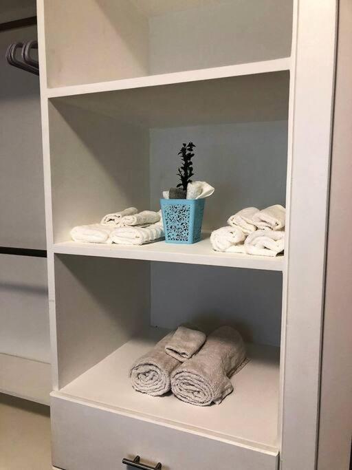 Lovely 1 Bedroom Apartment W/Private Parking Ensenada Zewnętrze zdjęcie